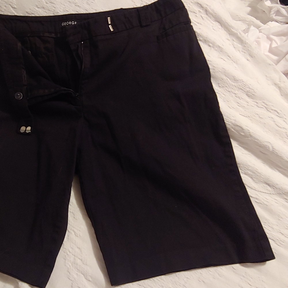 Black burmuda shorts